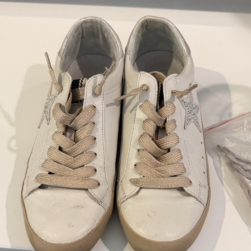 ShuShop Cream Sneakers with Beige Accents